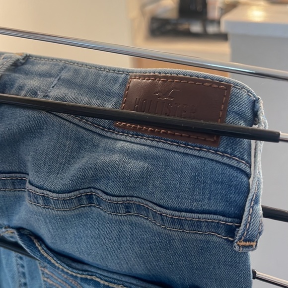 Brand new hollister jeans 0s - Picture 5 of 5